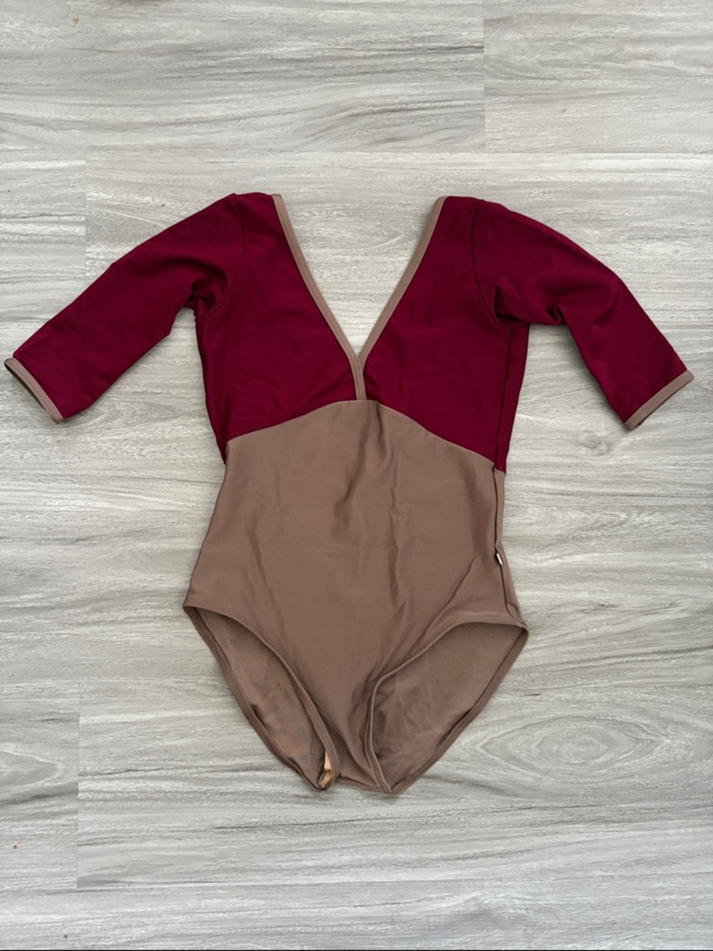 Yumiko Elli leotard half sleeve size L